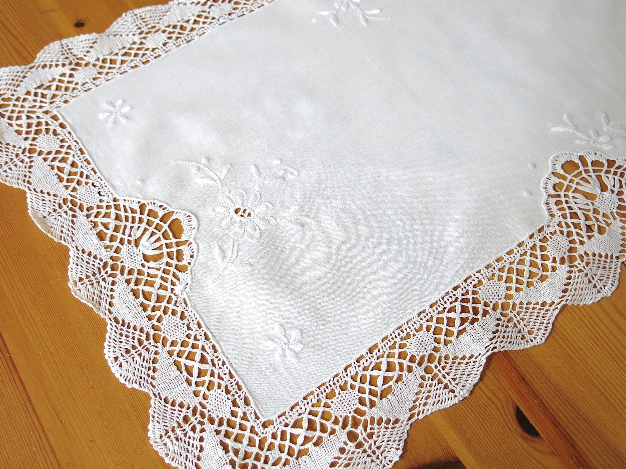 Table Runner/Dresser Scarfs | Linen Whites Table Runner/Dresser Scarfs | Linen Whites